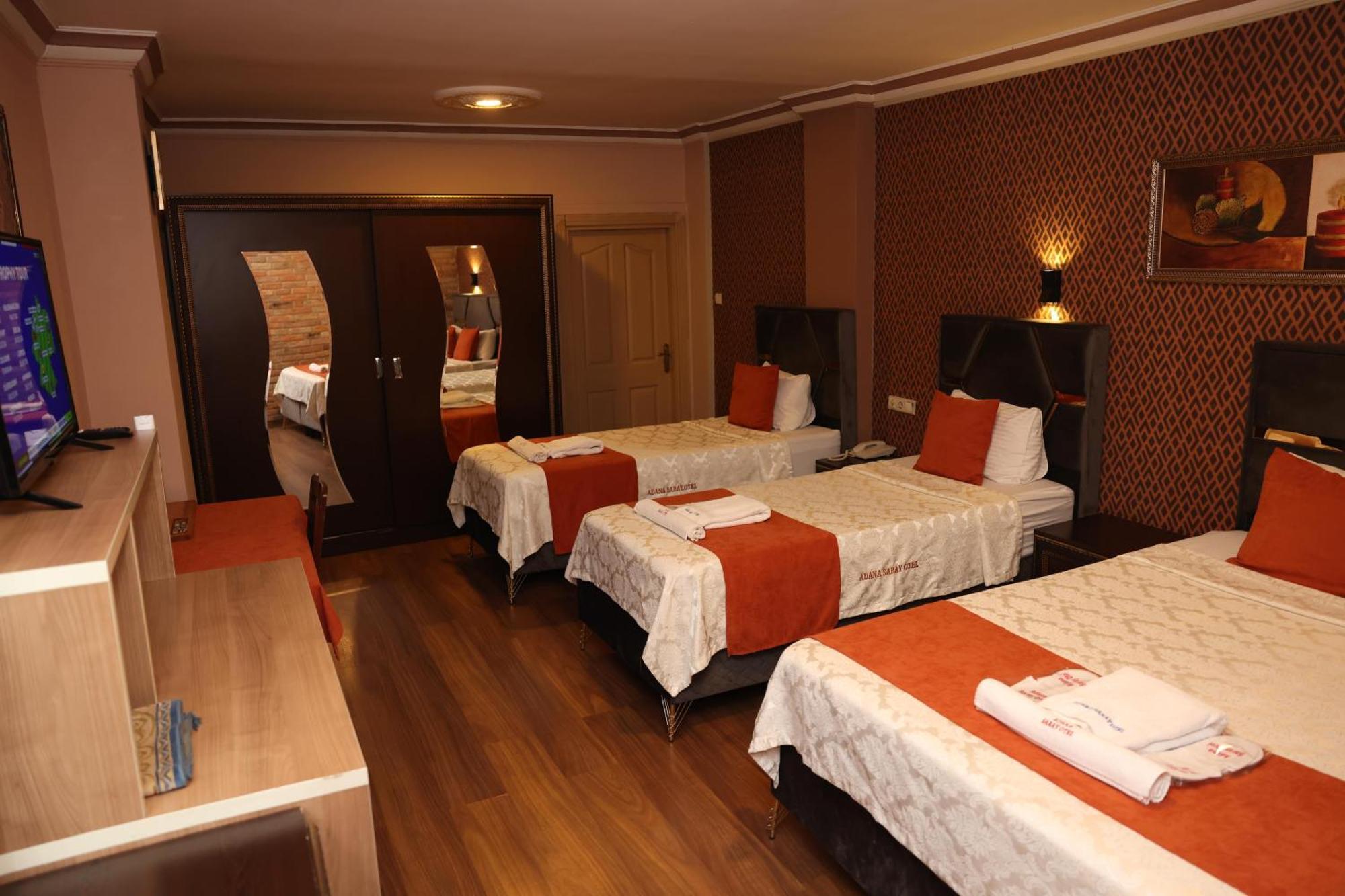 Adana Saray Hotel Εξωτερικό φωτογραφία
