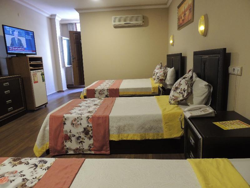 Adana Saray Hotel Εξωτερικό φωτογραφία